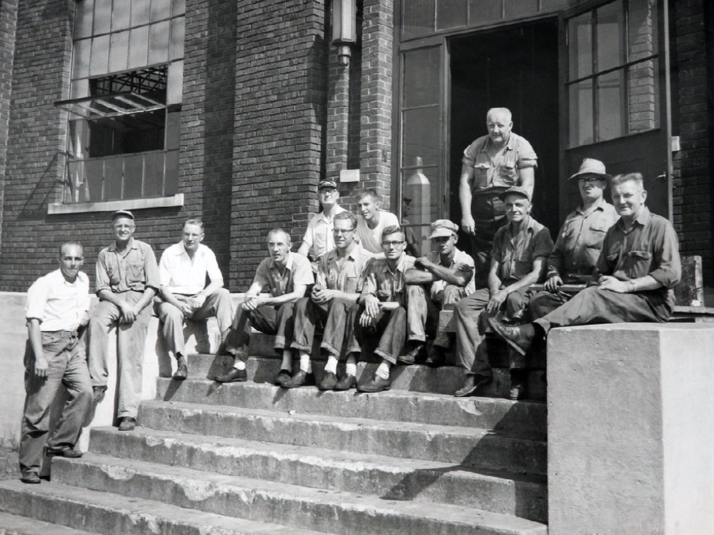 1937